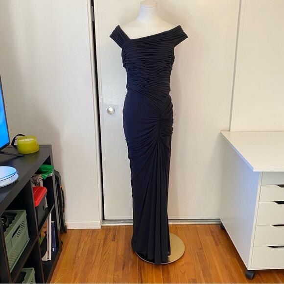 Tadashi Shoji Black Ruched Asymmetrical Floor Length Gown Size Medium - Picture 2 of 14